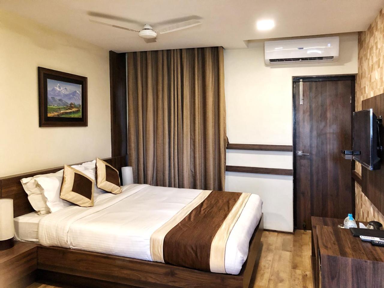Hotel Kailas Pvt Ltd Birganj Exterior foto